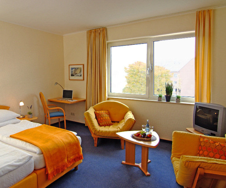 Hotel Am Segelhafen Kiel Room photo